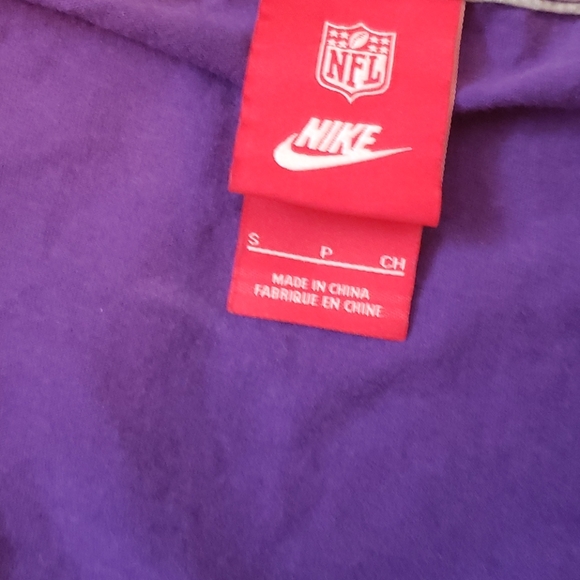 Vikings Tshirt- Nike - Picture 2 of 3